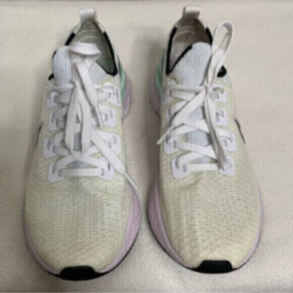 Nike React Infinity Run Flyknit Running Sneakers - Picture 5 of 12